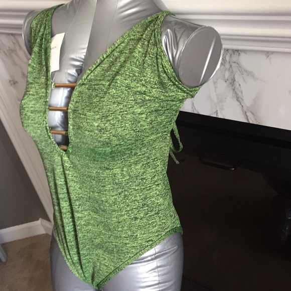 💞5/25••• Olive Green 1pc Swim Suit - Picture 3 of 8